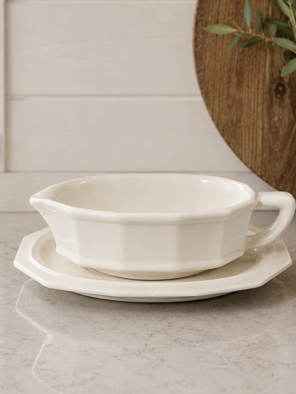 Vintage Pfaltzgraff "Heritage" Gravy Boat with Underplate